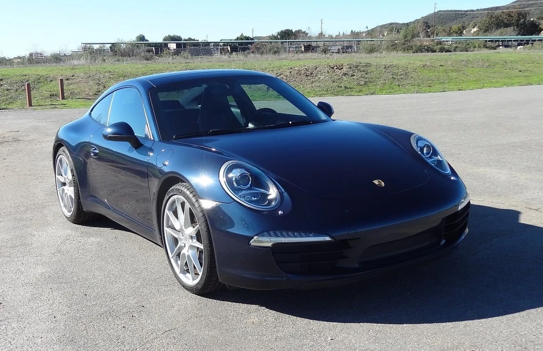 2013 Porsche 991 Carrera - Image 5 of 17