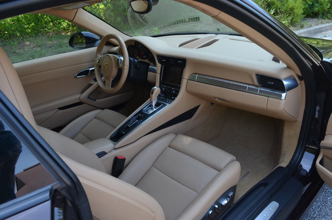 2013 Porsche 991 Carrera - Image 11 of 13