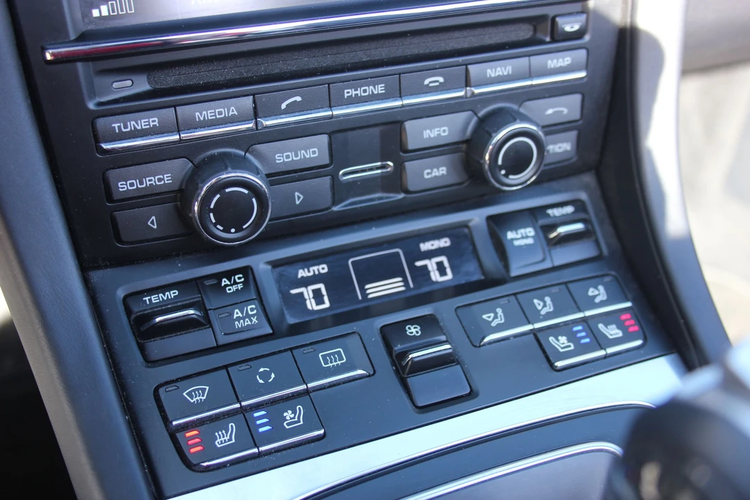 2013 Porsche 991 Carrera S - Image 16 of 20