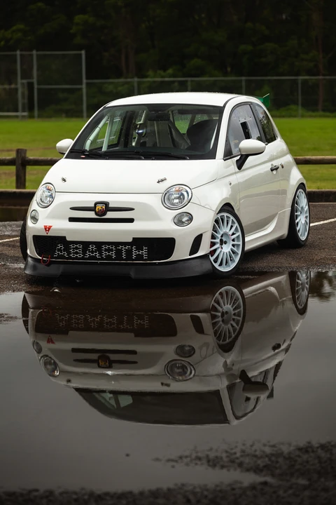 2013 Fiat Abarth 500 - Image 7 of 31