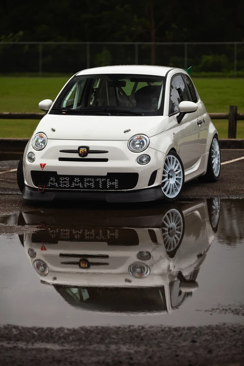 2013 Fiat Abarth 500 - Image 8 of 31