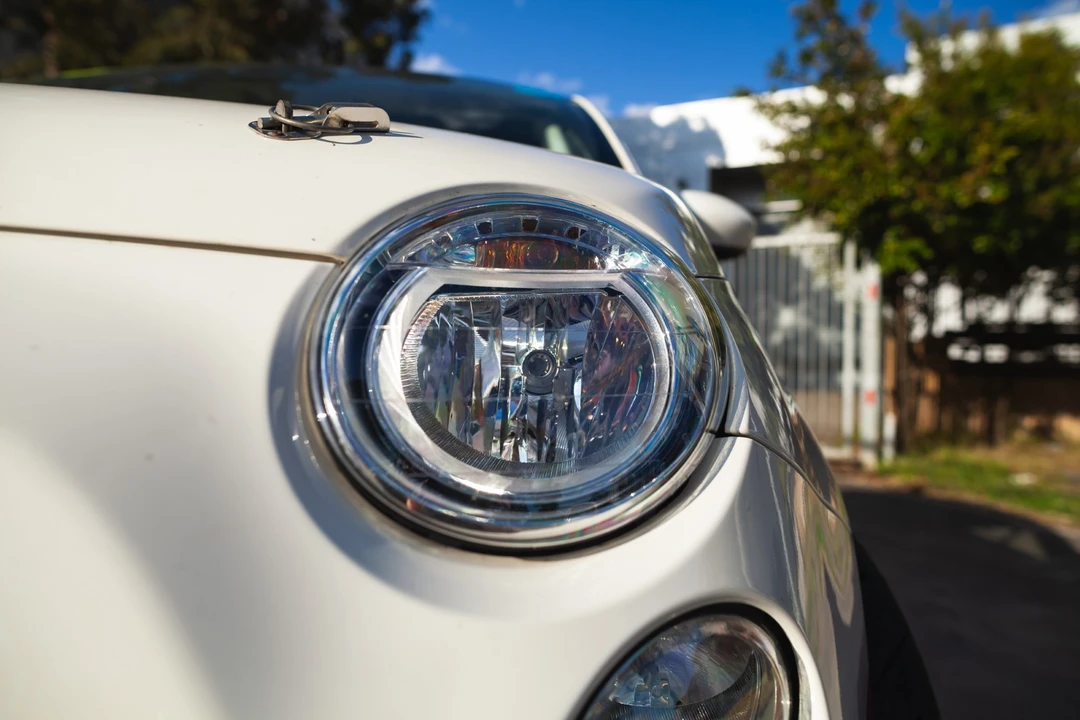 2013 Fiat Abarth 500 - Image 25 of 31