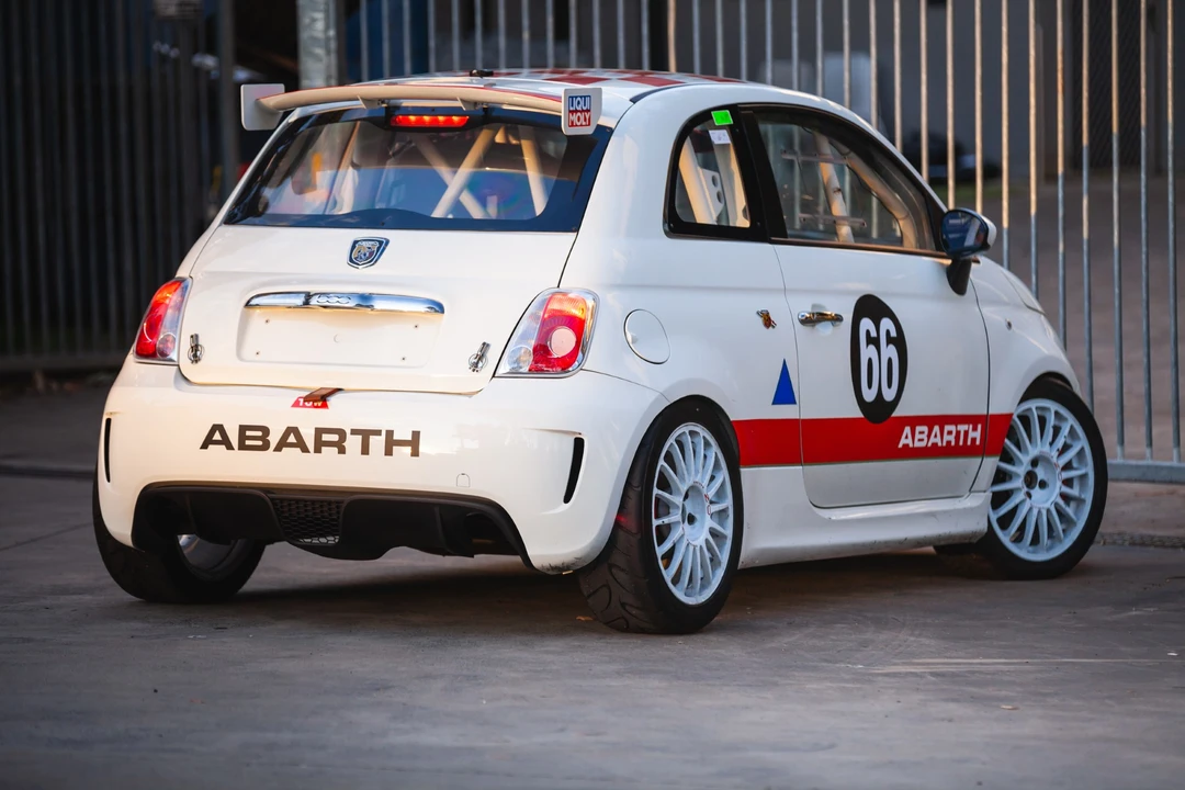 2013 Fiat Abarth 500 - Image 19 of 31