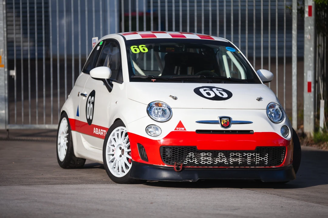 2013 Fiat Abarth 500 - Image 21 of 31