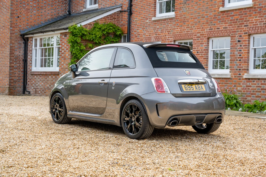 2013 Fiat Abarth 500 - Image 6 of 31