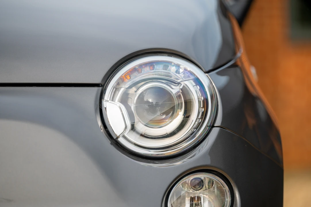 2013 Fiat Abarth 500 - Image 20 of 31