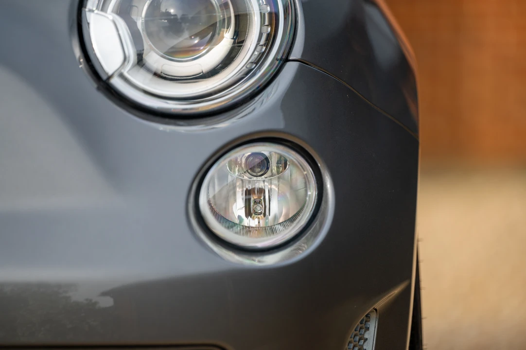 2013 Fiat Abarth 500 - Image 21 of 31