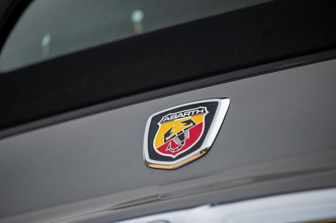 2013 Fiat Abarth 500 - Image 31 of 31