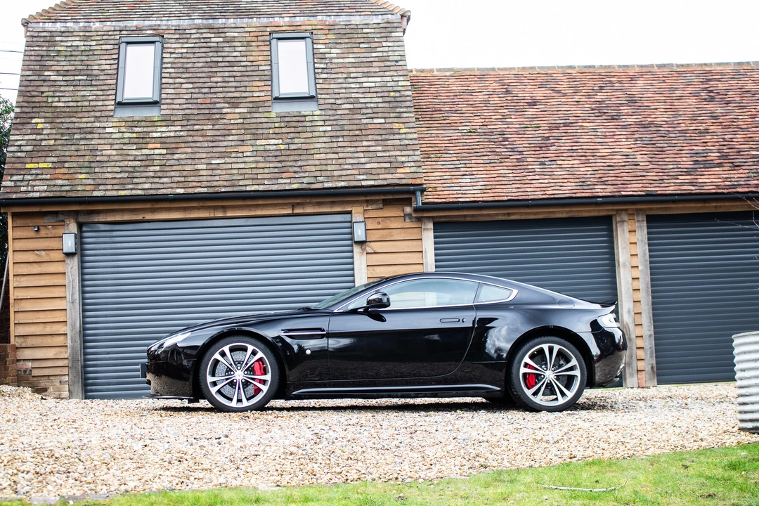 2013 Aston Martin V12 Vantage (2010-2018) - Image 19 of 31