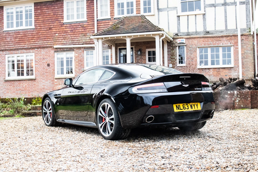 2013 Aston Martin V12 Vantage (2010-2018) - Image 21 of 31