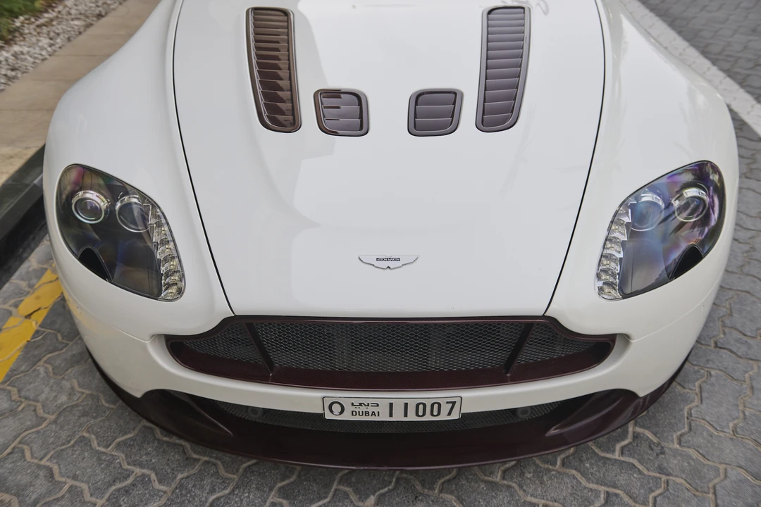 2013 Aston Martin V12 Vantage (2010-2018) - Image 17 of 31
