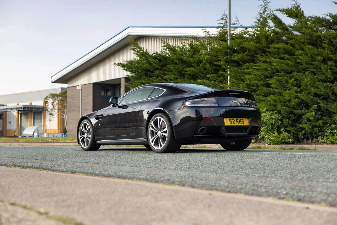 2013 Aston Martin V12 Vantage (2010-2018) - Image 16 of 31