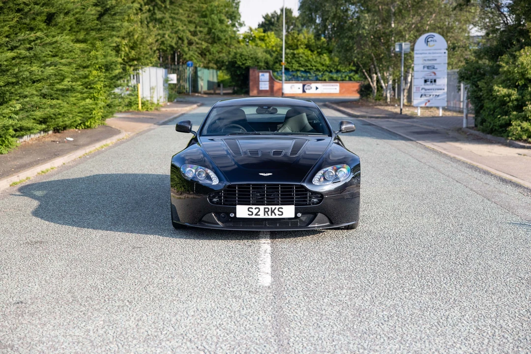 2013 Aston Martin V12 Vantage (2010-2018) - Image 12 of 31