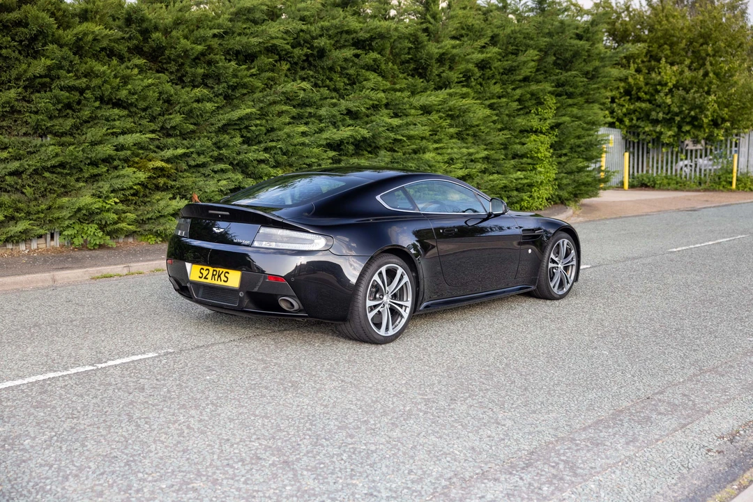 2013 Aston Martin V12 Vantage (2010-2018) - Image 7 of 31