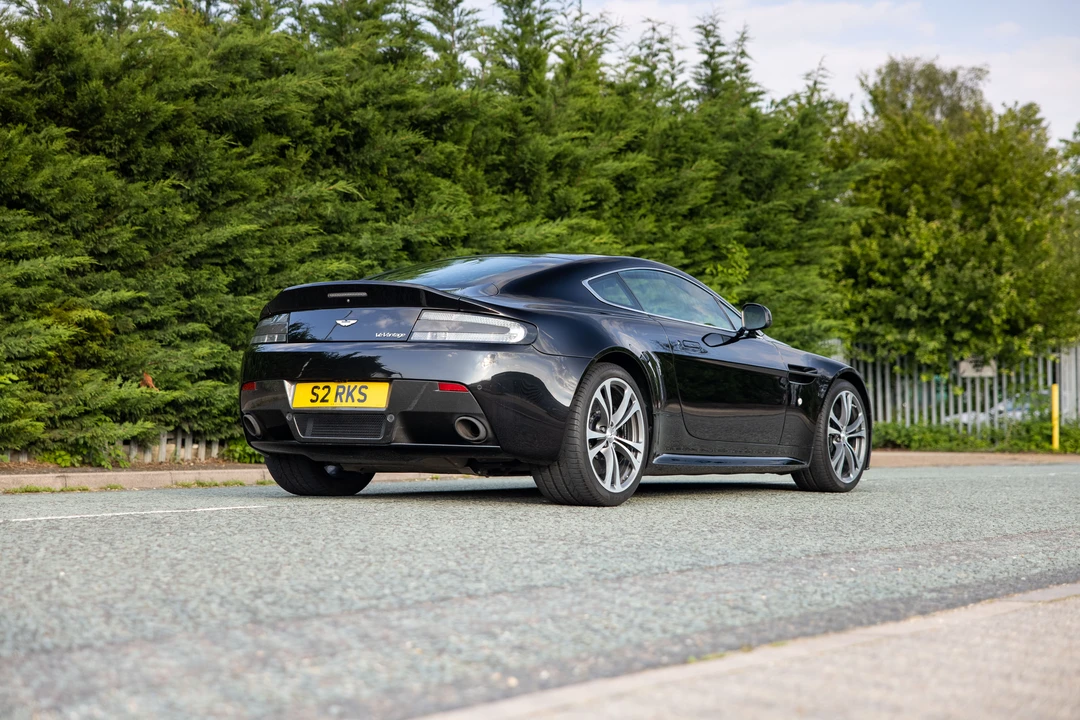2013 Aston Martin V12 Vantage (2010-2018) - Image 14 of 31