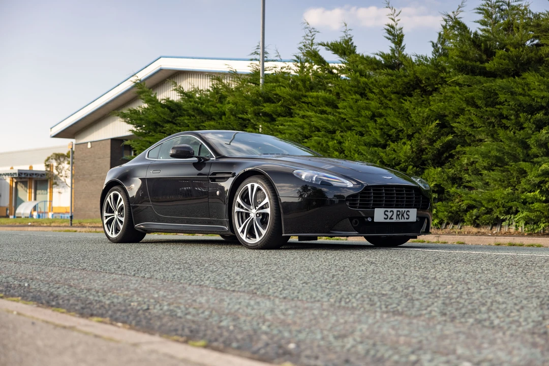 2013 Aston Martin V12 Vantage (2010-2018) - Image 22 of 31