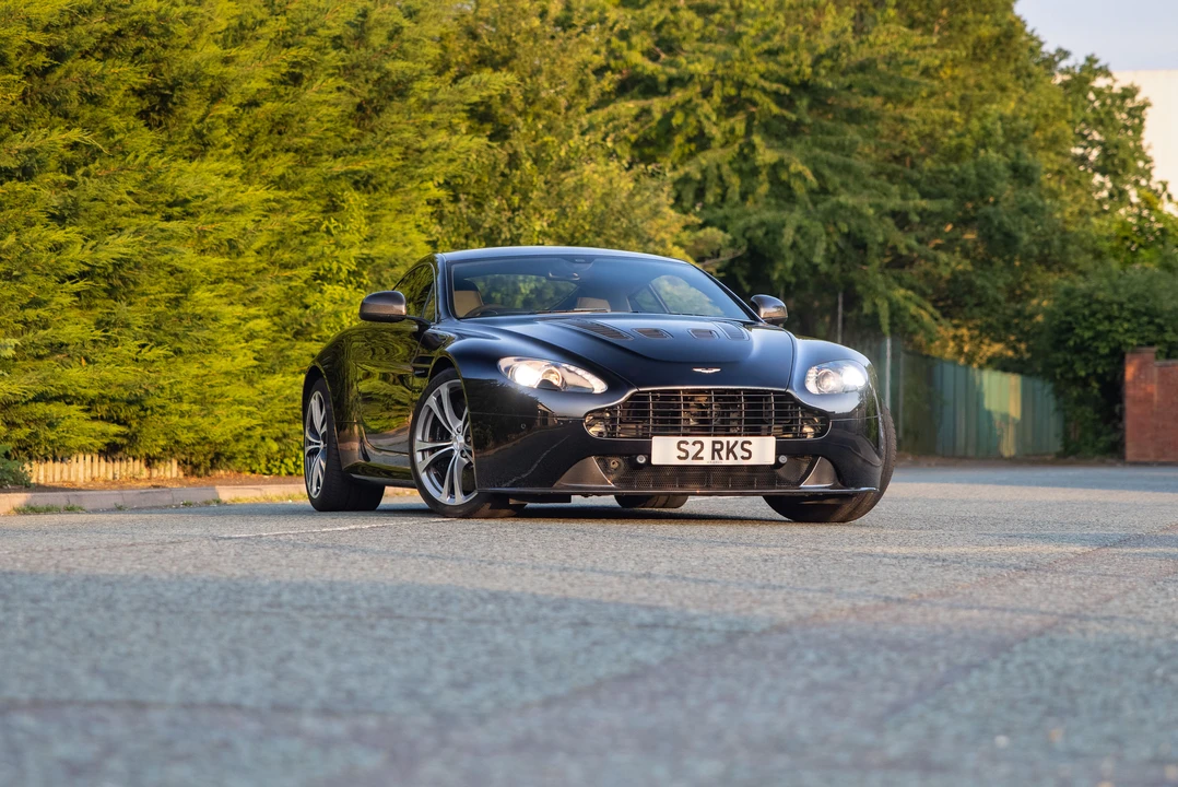 2013 Aston Martin V12 Vantage (2010-2018) - Image 25 of 31