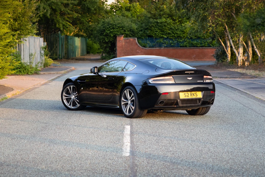 2013 Aston Martin V12 Vantage (2010-2018) - Image 28 of 31