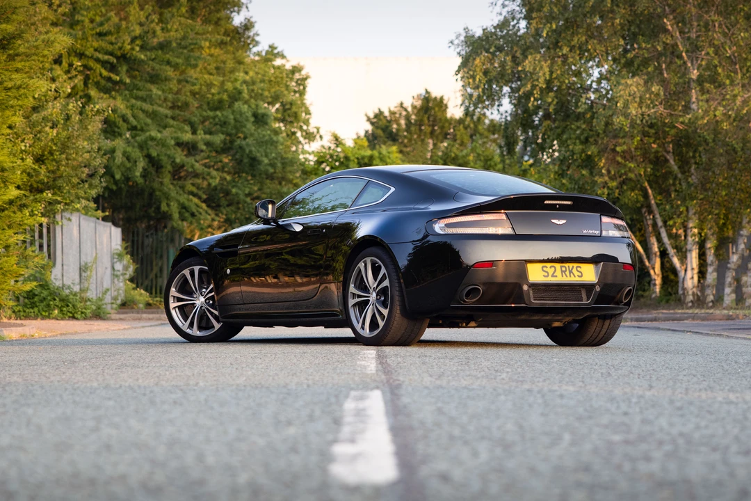 2013 Aston Martin V12 Vantage (2010-2018) - Image 31 of 31