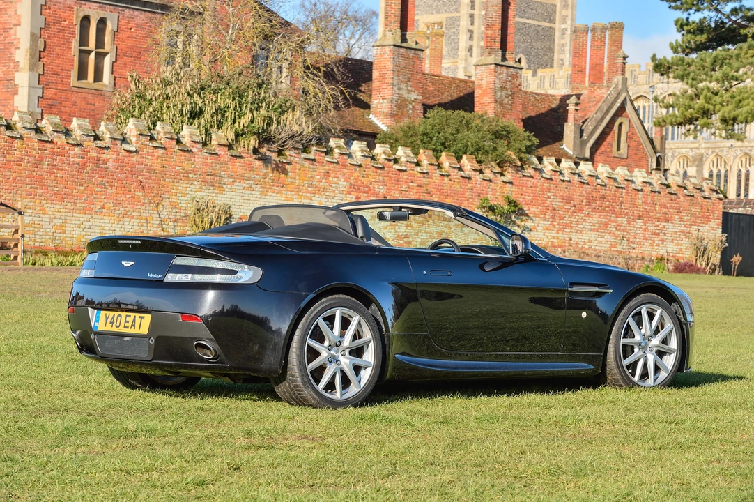 2013 Aston Martin V8 Vantage (2006-2017) - Image 9 of 31