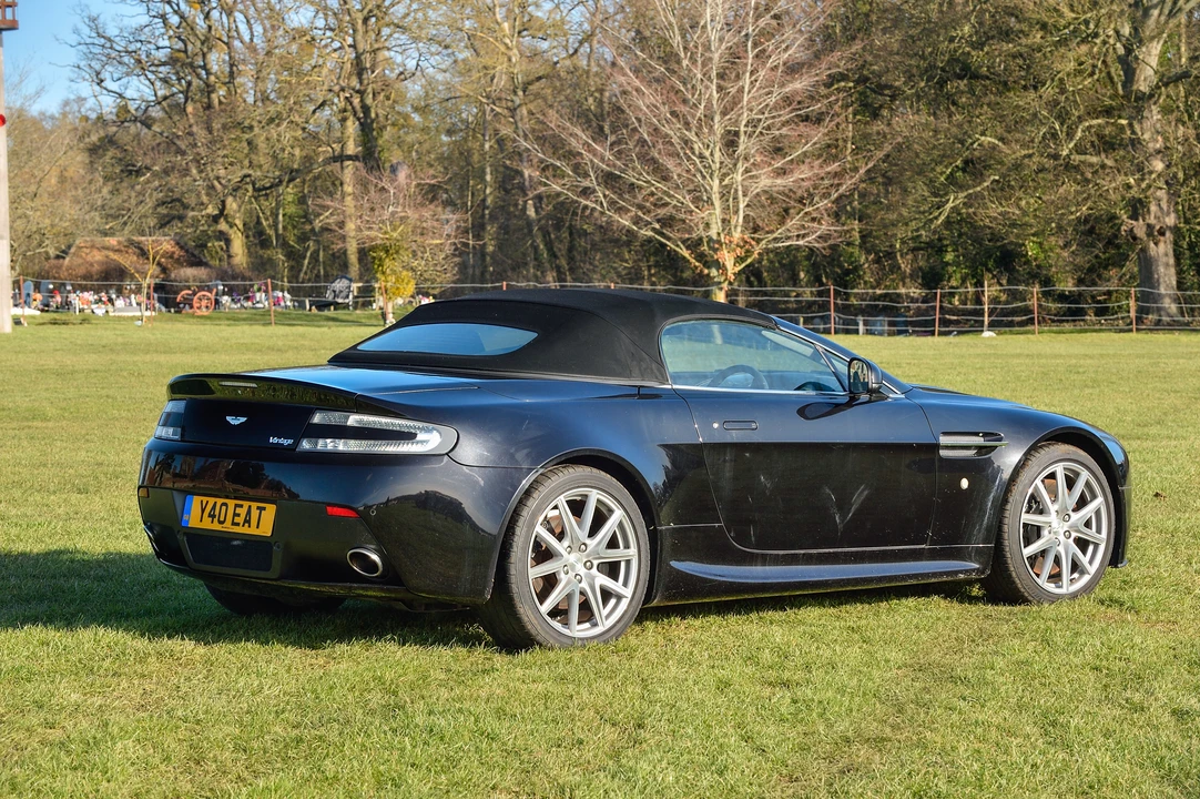 2013 Aston Martin V8 Vantage (2006-2017) - Image 16 of 31