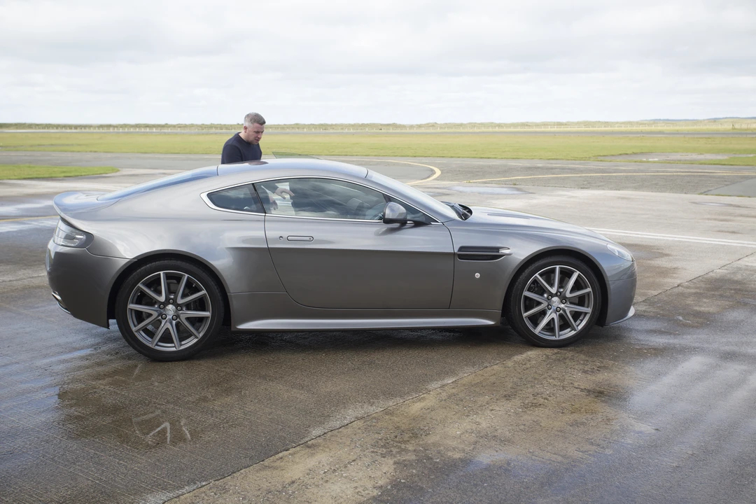 2013 Aston Martin V8 Vantage (2006-2017) - Image 23 of 31