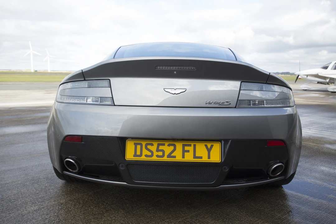 2013 Aston Martin V8 Vantage (2006-2017) - Image 18 of 31