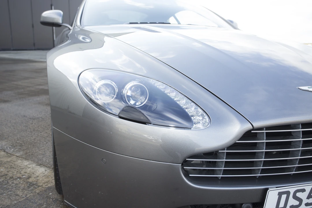 2013 Aston Martin V8 Vantage (2006-2017) - Image 28 of 31