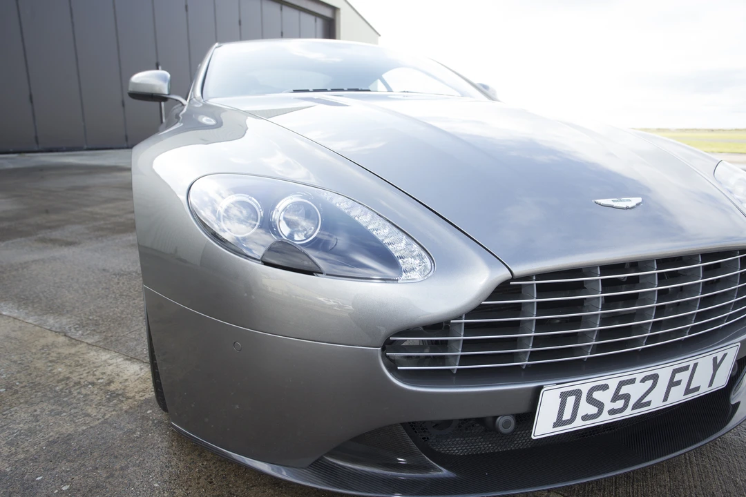 2013 Aston Martin V8 Vantage (2006-2017) - Image 27 of 31