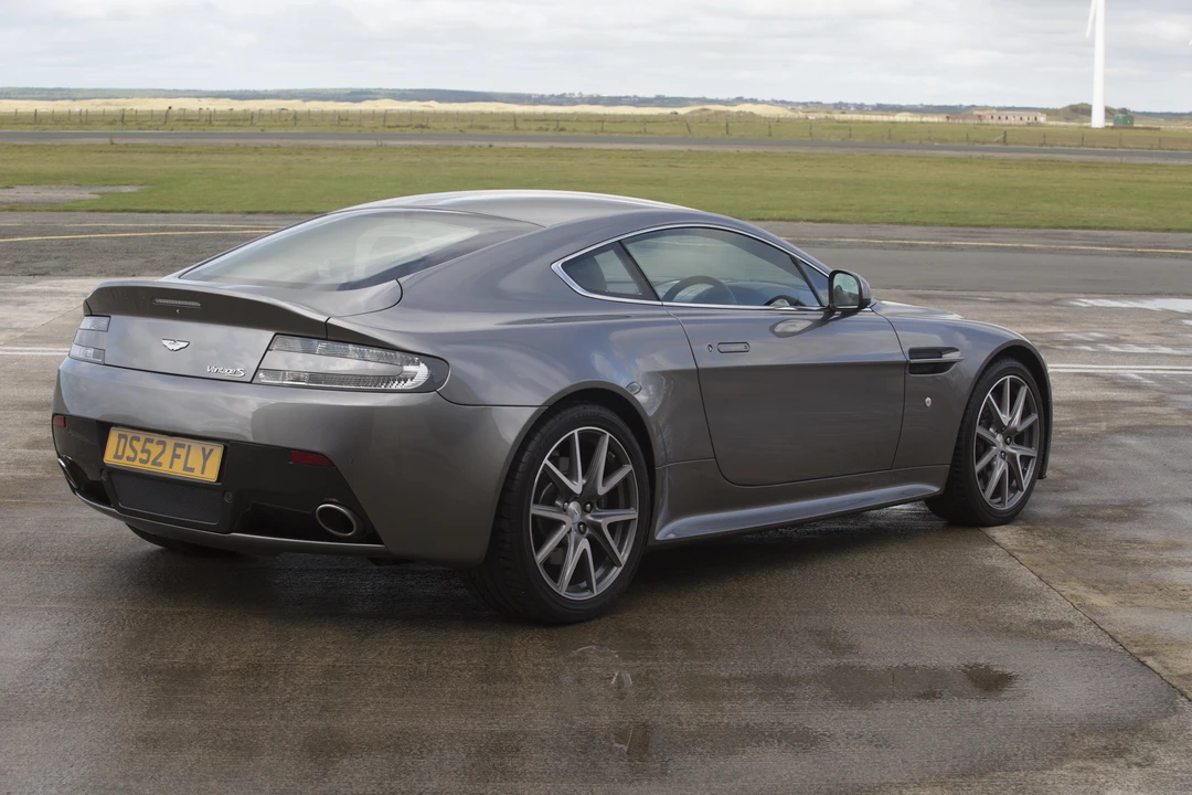 2013 Aston Martin V8 Vantage (2006-2017) - Image 7 of 31