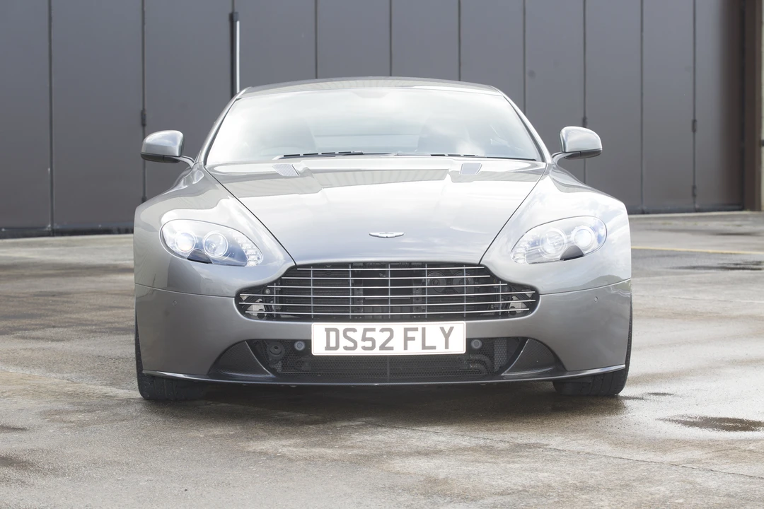 2013 Aston Martin V8 Vantage (2006-2017) - Image 9 of 31