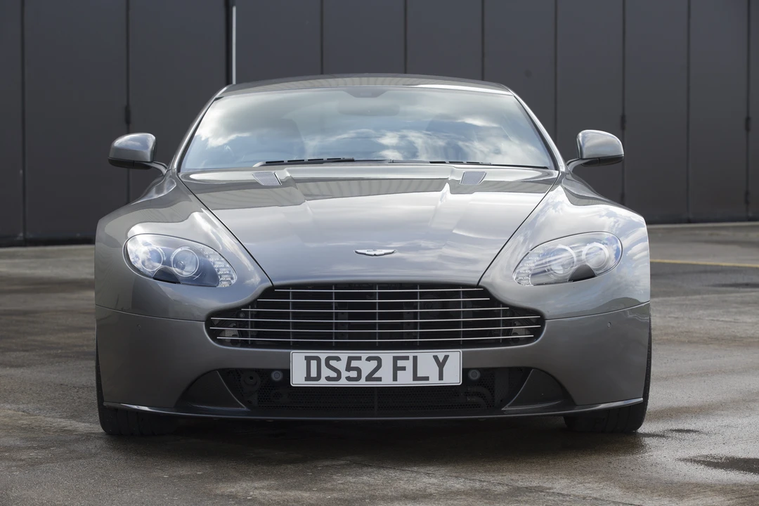 2013 Aston Martin V8 Vantage (2006-2017) - Image 11 of 31