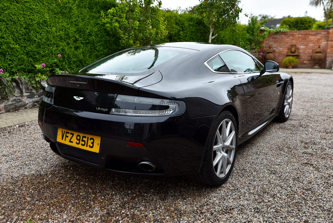 2013 Aston Martin V8 Vantage (2006-2017) - Image 14 of 31