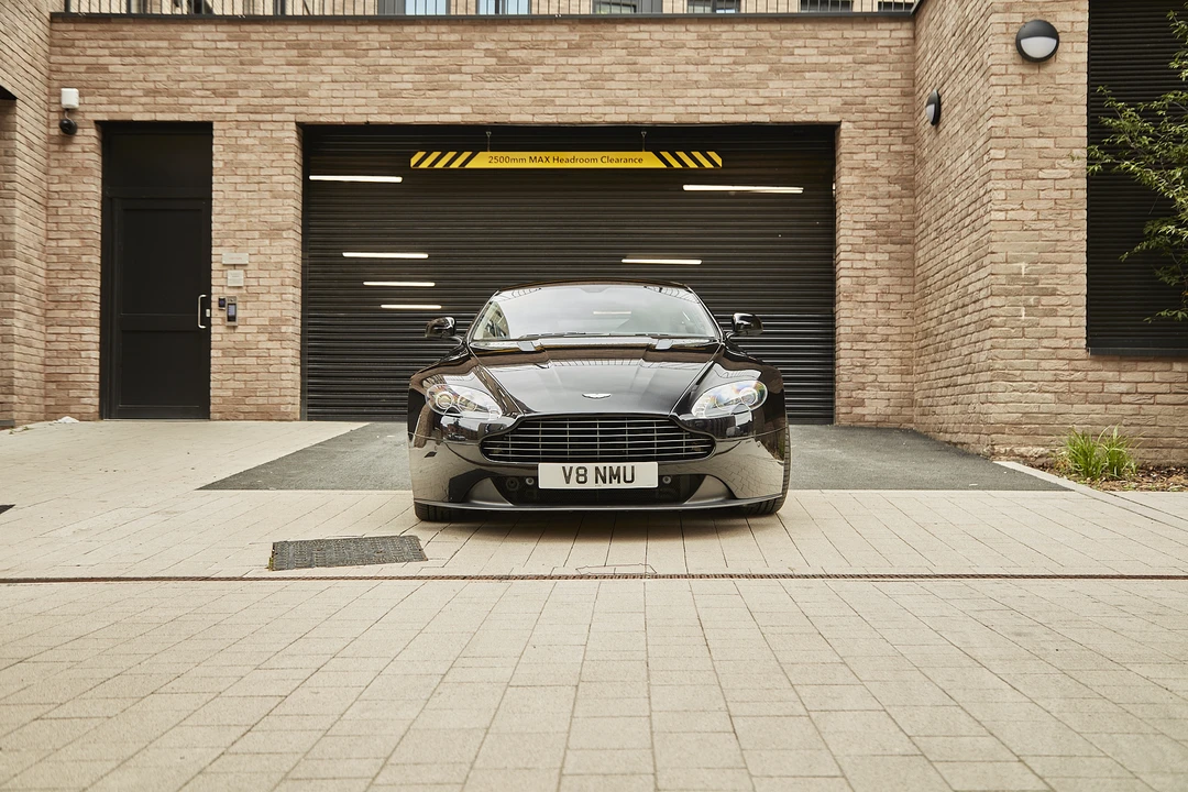 2013 Aston Martin V8 Vantage (2006-2017) - Image 19 of 31
