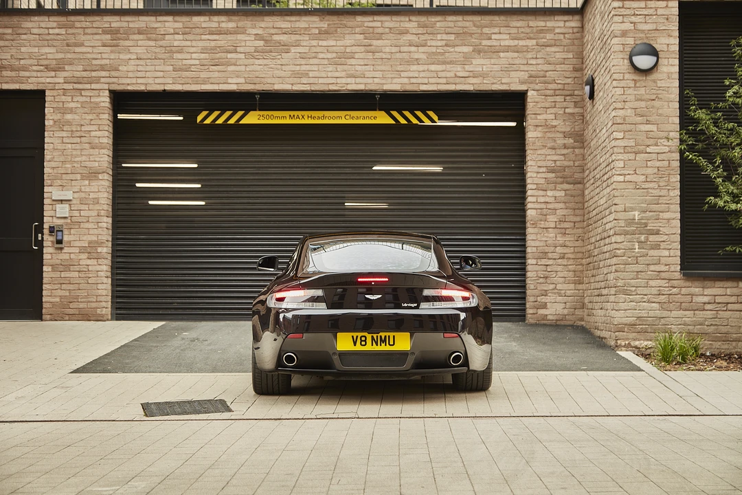 2013 Aston Martin V8 Vantage (2006-2017) - Image 15 of 31