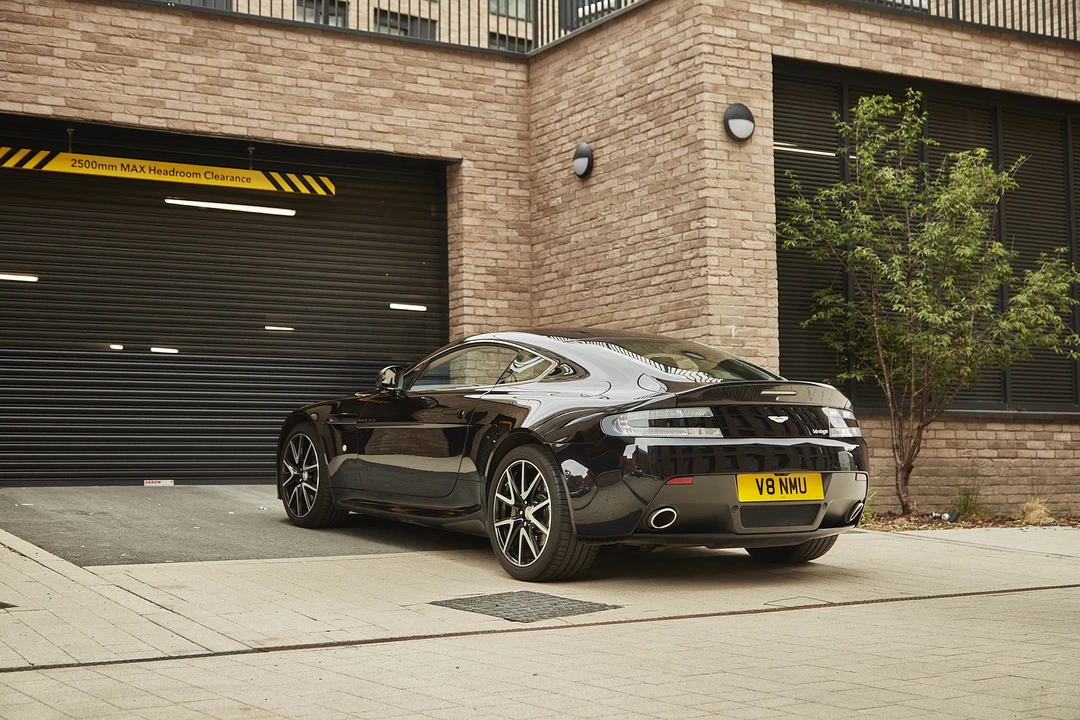 2013 Aston Martin V8 Vantage (2006-2017) - Image 14 of 31