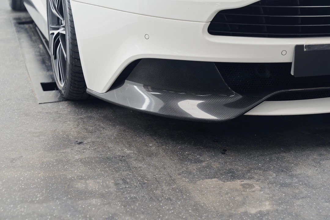 2013 Aston Martin Vanquish 2nd Gen - Image 4 of 8