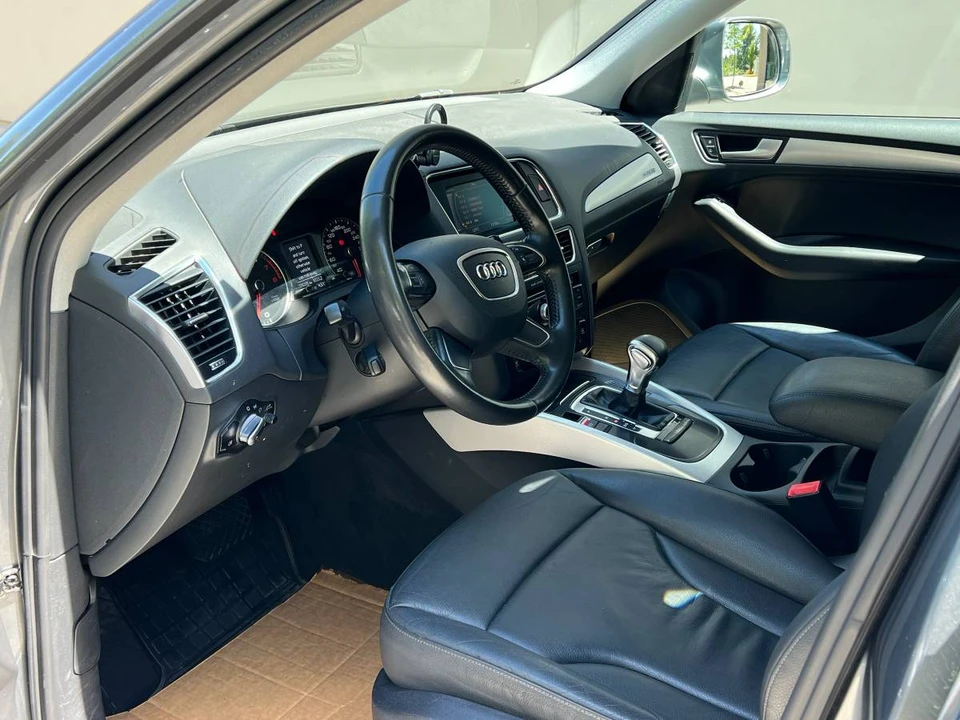 2013 Audi 8R Q5 - Image 16 of 24
