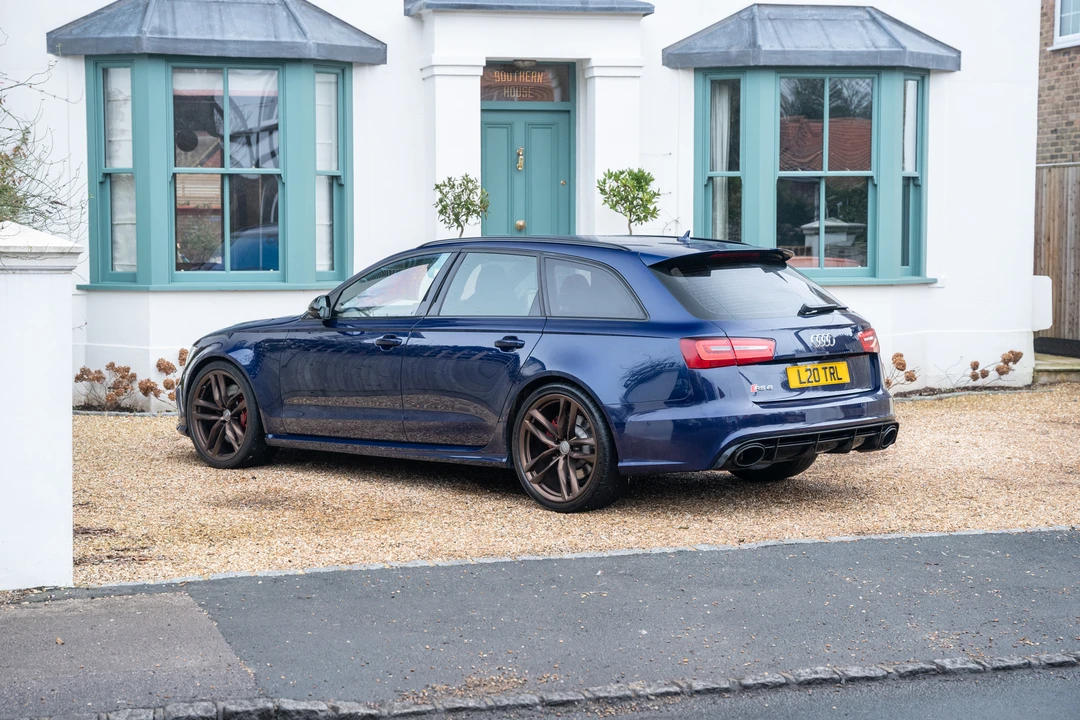 2013 Audi C7 RS6 - Image 6 of 31