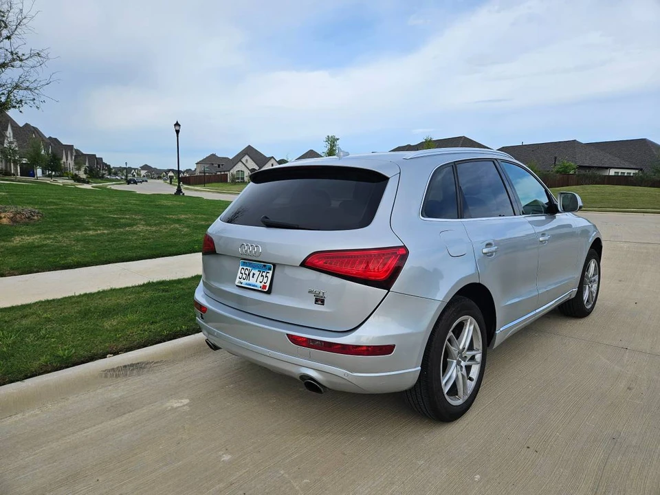 2013 Audi 8R Q5 - Image 8 of 9