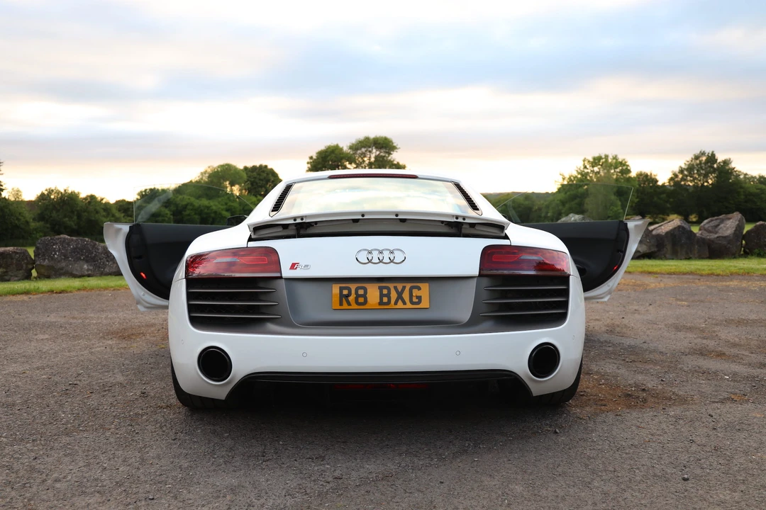2013 Audi 42 R8 - Image 25 of 31