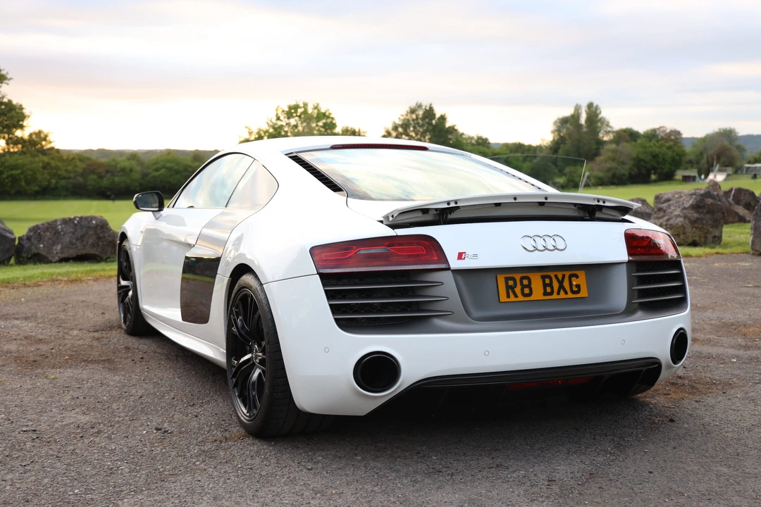 2013 Audi 42 R8 - Image 26 of 31
