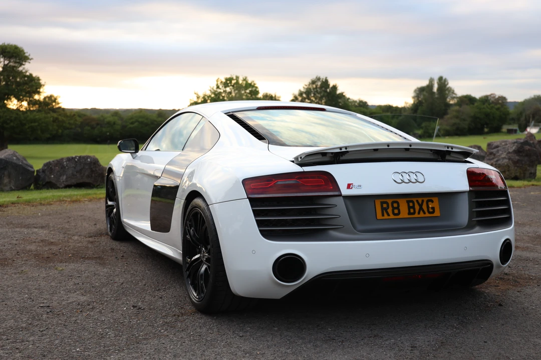 2013 Audi 42 R8 - Image 27 of 31