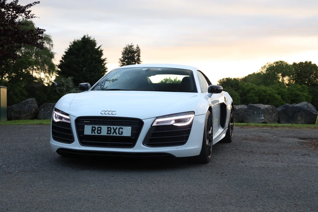 2013 Audi 42 R8 - Image 12 of 31