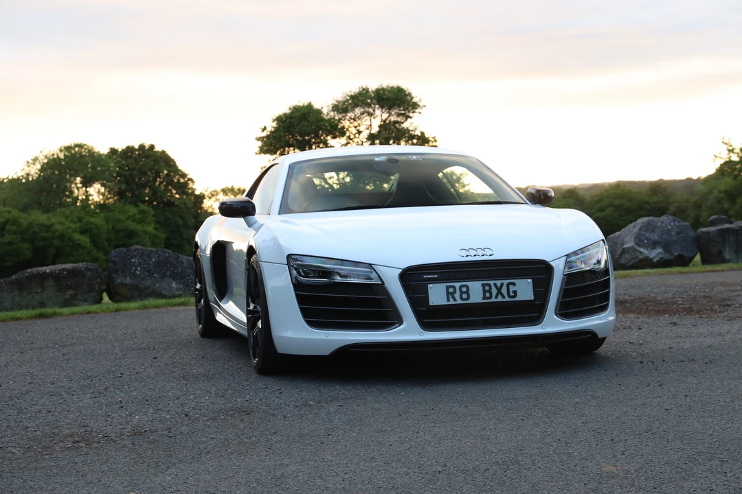 2013 Audi 42 R8 - Image 13 of 31