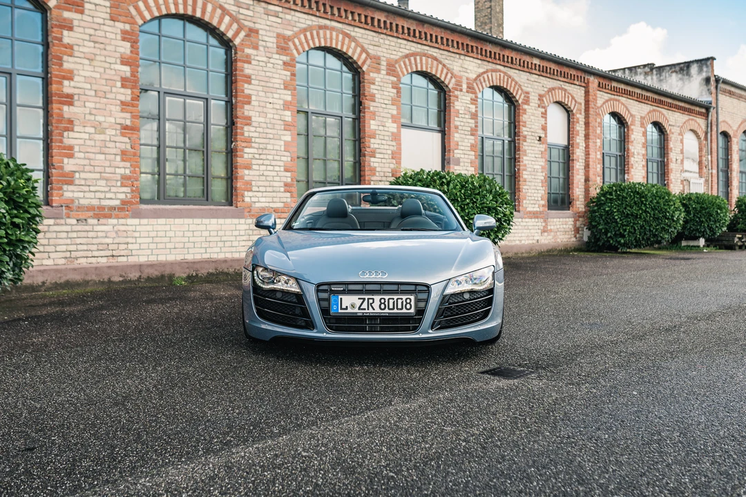 2013 Audi 42 R8 - Image 3 of 31
