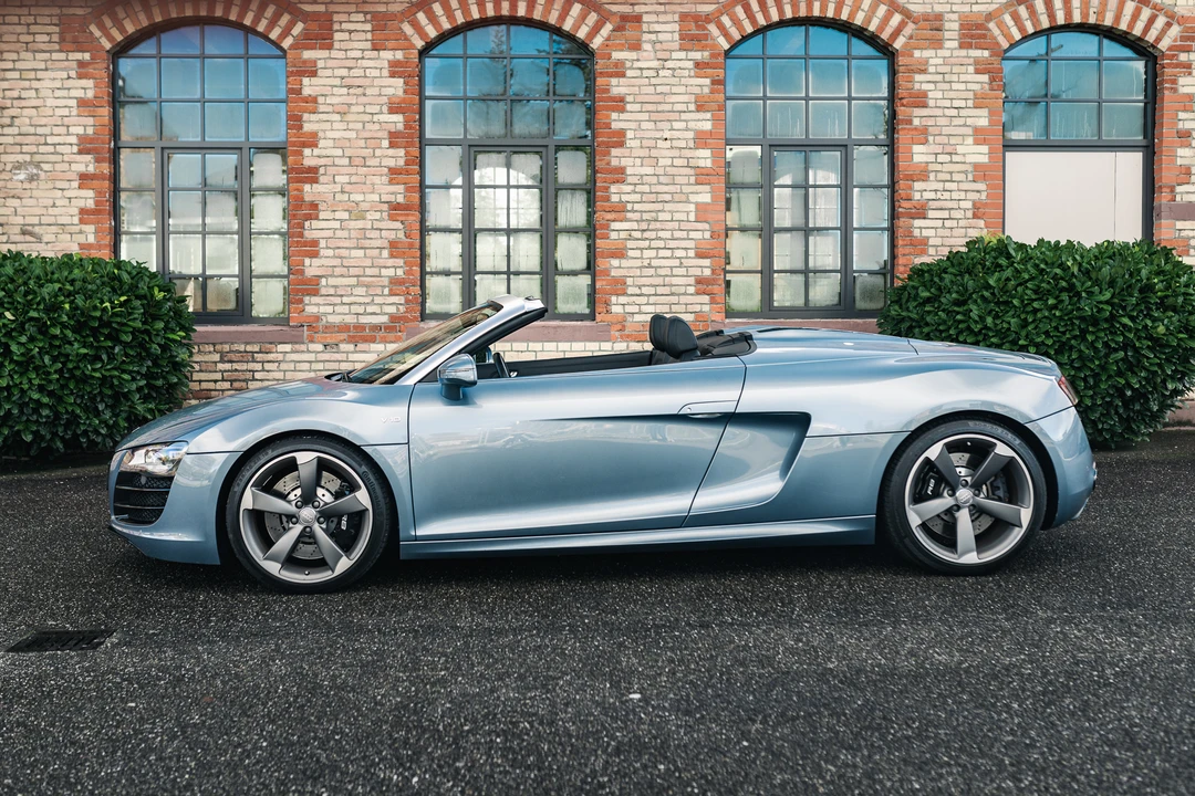 2013 Audi 42 R8 - Image 9 of 31