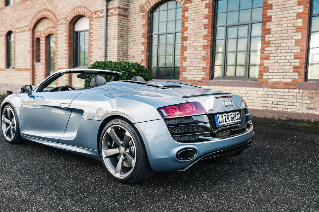 2013 Audi 42 R8 - Image 16 of 31