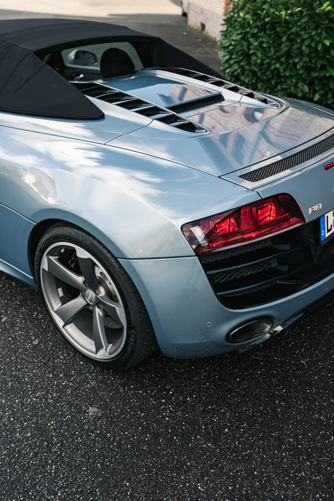 2013 Audi 42 R8 - Image 28 of 31