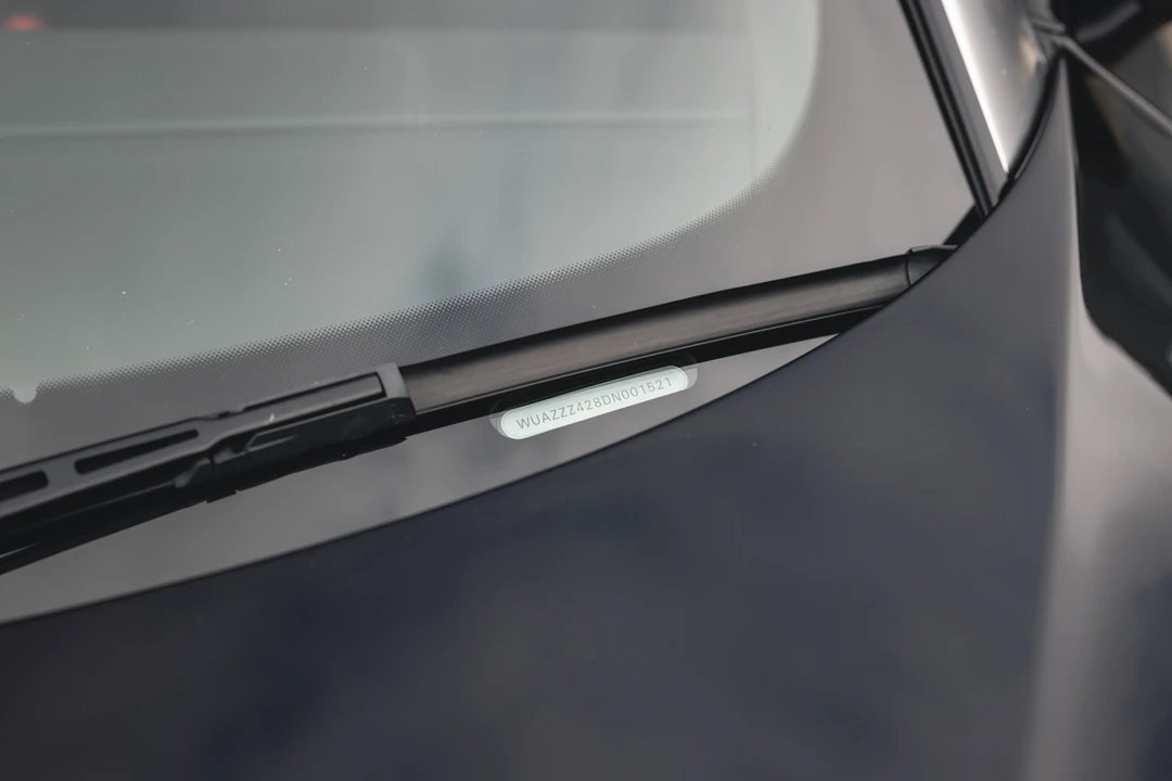 2013 Audi 42 R8 - Image 27 of 31